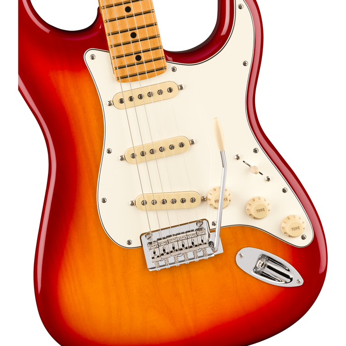 Fender Player II Stratocaster®, Maple Fingerboard, Aged Cherry Burst