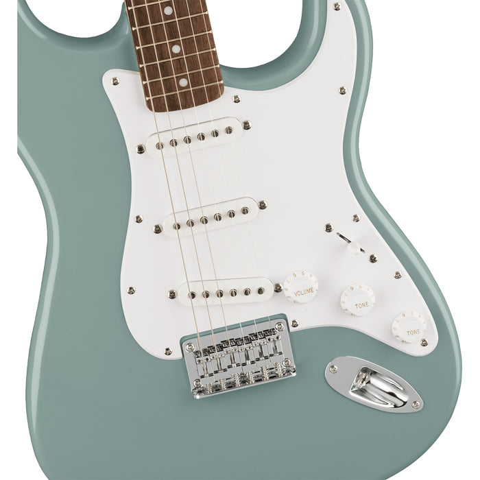 Squier Bullet® Stratocaster® HT, Laurel Fingerboard, Sonic Gray