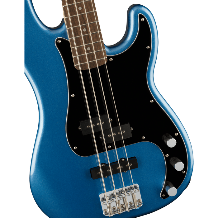 Squire Affinity Series™ Precision Bass PJ, Laurel Fingerboard, Black Pickguard, Lake Placid Blue